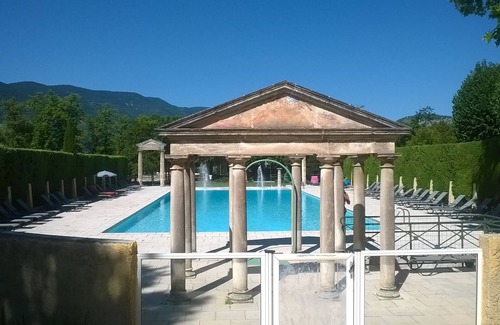 Sault Apartment | Apartment 4/5p in holiday residence with pool