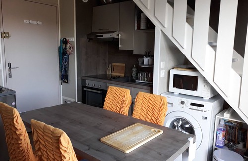 Merville-Franceville-Plage Apartment | APARTMENT 5 PERS. SEASIDE ALL COMFORT WITH BOX WI-FI