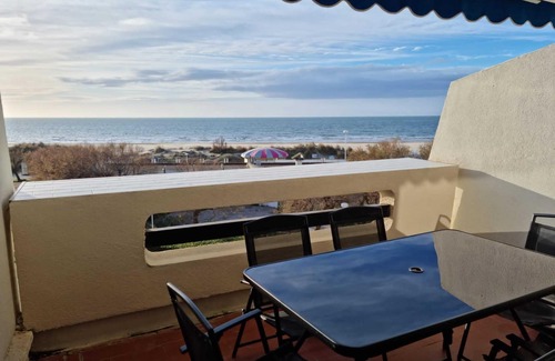 Montpellier Apartment | APARTMENT 59 M2 - 2 BEDROOMS - TERRACE 9 M2 - FULL SEA VIEW - GARAGE INCLUDED