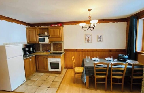 Oz Apartment | APARTMENT 6-8 PERS CHALET DES NEIGES Swimming pool -Sauna