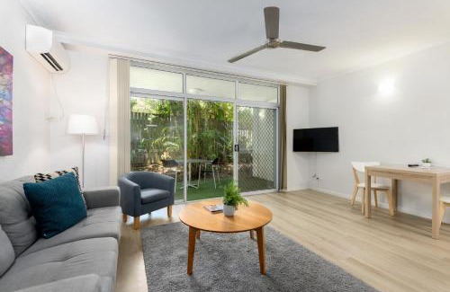 Port Douglas Apartment | Apartment #6 @ Palm Villas
