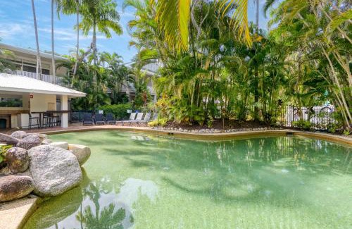 Port Douglas Apartment | Apartment #6 @ Palm Villas