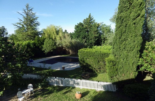 Caderousse Apartment | Apartment 6 people in an authentic Provencal Mas with large swimming pool