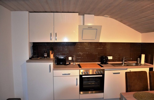 Ruhpolding Apartment | Apartment 78sqm, balcony, kitchenette, 2 bedrooms, 1 bed-sitting room, 4 pers.