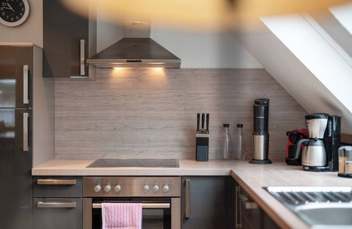 Sankt Georgen im Schwarzwald Apartment | Apartment '84qm, 2 Schlafzimmer' with Shared Terrace, Shared Garden and Wi-Fi