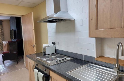Consett Apartment | Apartment above Sweetharts bakery and coffeeshop in Blackhill, Durham