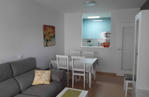 Garrucha Apartment | Apartment 'Alegria' near the Beach with Shared Pool