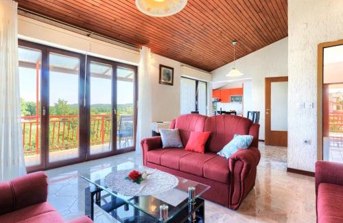 Jehnici Apartment | Apartment Ana-2 by Interhome