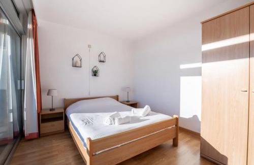Bredene Apartment | Apartment Appartement 64-202 by Interhome