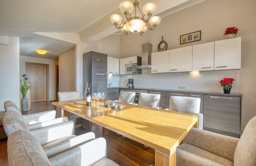 Furth Apartment | Apartment in Apart-Hotel complex, panoramic views, sunny location, swimming pool