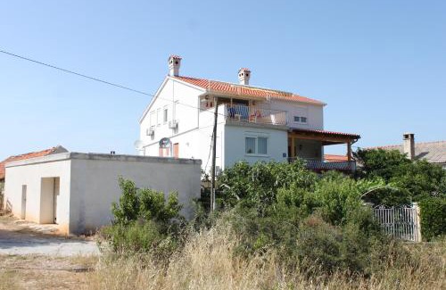 Bozava Apartment | Apartment Bozava 8100a