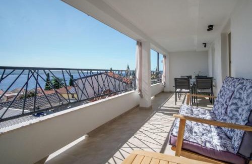 Selce Apartment | Apartment Bruno by Interhome