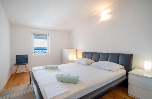 Selce Apartment | Apartment Bruno by Interhome