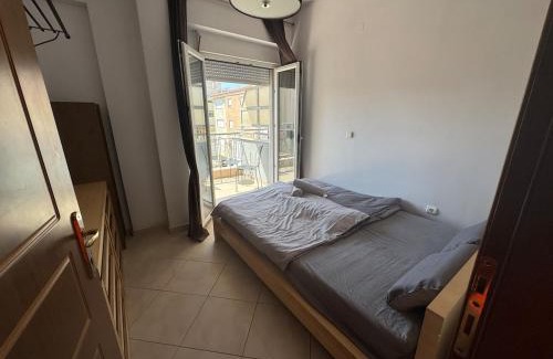 Neoi Epivates Apartment | Apartment by the sea
