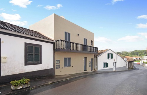 Capelas Apartment | Apartment 'Capelas Pdl' with Sea View, Balcony and Wi-Fi