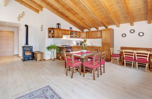 Grosio House | Apartment 'Casa Sergio' with Mountain View, Private Garden and Balcony