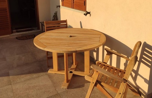 Palau Apartment | Apartment 'Casa Vacanza Mirto' with Mountain View, Wi-Fi and Air Conditioning