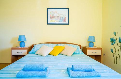 Zaton Apartment | Apartment Cecilija - Seafront with sunbeds! Unique