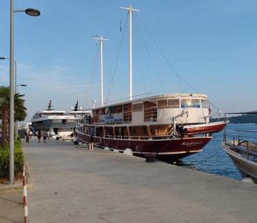 Plisac Apartment | Apartment Center Sibenik