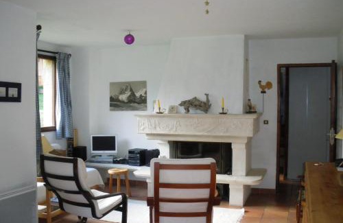 Nevache Apartment | Apartment Challanches Nevache Hautes Alpes one of the most beautiful view