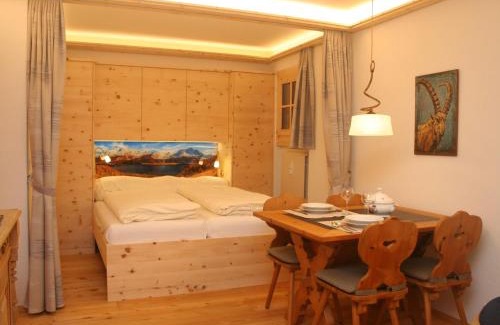 Sils-Maria Apartment | Apartment Chesa Alvetern 5 by Interhome