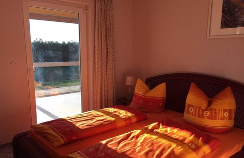 Schwarbe Apartment | Apartment "choke" (ground level) - Gutspark Schwarzbe with riding stable - cottage 3