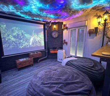 Nansouty-Saint-Genes Apartment | Apartment Cinema, Jacuzzi, Borne arcade