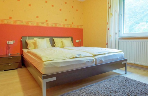Waxweiler Apartment | Apartment close to hiking and cycling trails