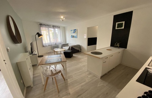 Fontaine Lestang-Bagatelle-Papus-Tabar-Bordelongue Apartment | Apartment close to metro, Toulouse
