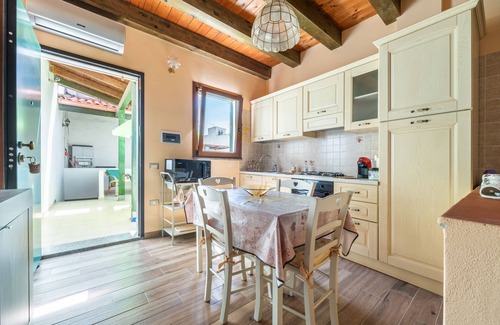 Calasetta Apartment | Apartment 'Da Giò, A Due Passi Dal Mare' with Private Terrace and Air Conditioning