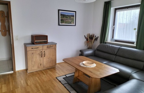 Anger Apartment | Apartment Dallinger, 63sqm, upper floor, 1 bedroom, fireplace, 4 stars, max. 2 pers.