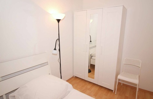 Offenbach am Main Apartment | Apartment for 4 Guests in the City Center