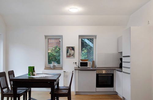 Marjoß Apartment | Apartment 'Eiche Im Sand 68' with Shared Garden, Balcony and Wi-Fi
