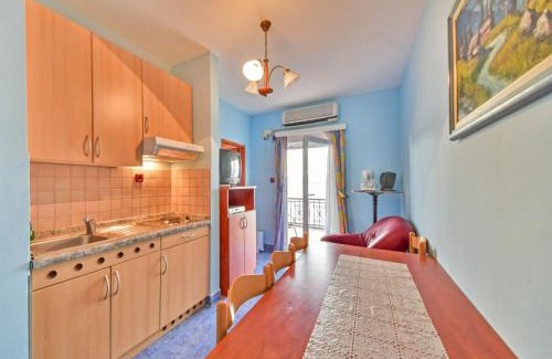 Cesarica Apartment | Apartment Delfin-4 by Interhome