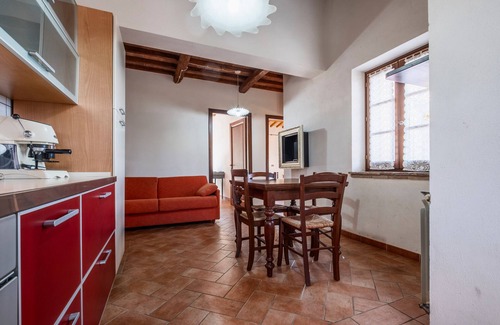 Casone Apartment | Apartment 'Della Maremma' with Shared Pool and Shared Garden