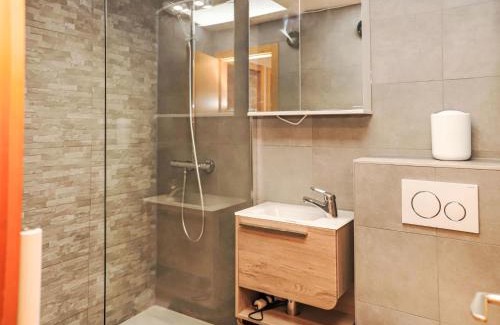 Noveli Apartment | Apartment Dents Rousses E3 by Interhome