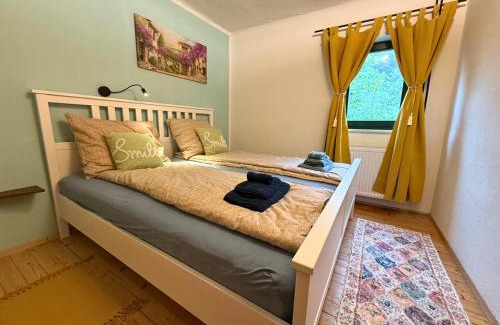 Gruenau im Almtal Apartment | Apartment - direkt am Fluss, balkon, rustikal, idylisch