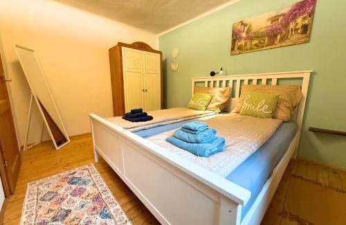 Gruenau im Almtal Apartment | Apartment - direkt am Fluss, balkon, rustikal, idylisch