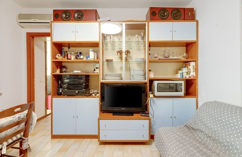 Torre Grande Apartment | Apartment 'Domumia Torre Grande' with Private Terrace, Wi-Fi and Air Conditioning