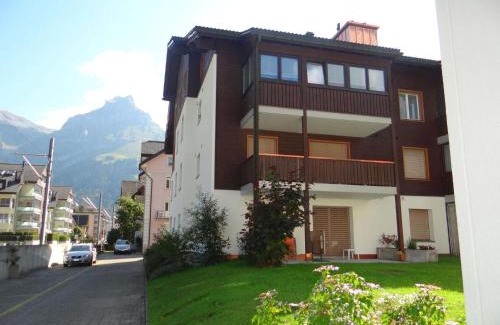 Engelberg Apartment | Apartment Dorfstrasse 53a by Interhome
