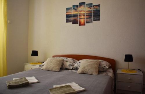 Gradac Apartment | Apartment Doris