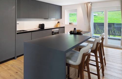 Hofsgrund Apartment | Apartment 'Elmend's Wellnessoase' with Mountain View, Shared Garden and Wi-Fi