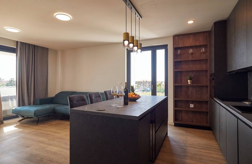 Katoro Apartment | Apartment Emvita - Charming 2-bedroom apartment with sea view