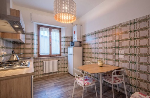 Montepulciano Apartment | Apartment 'Entro le mura' with Balcony & Wi-Fi