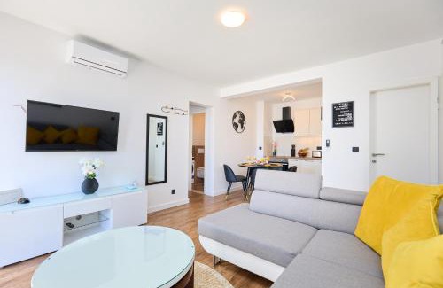 Gruz Apartment | Apartment Evening Star