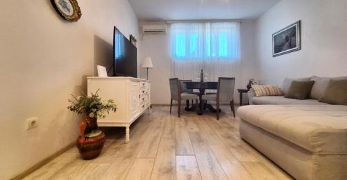Gruz Apartment | Apartment Factory
