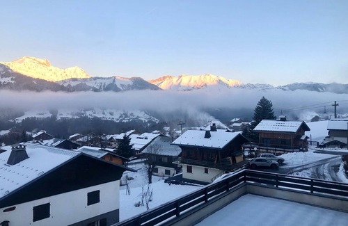 Crest-Voland Apartment | Apartment for 4 with terrace, near center and slopes, garage parking