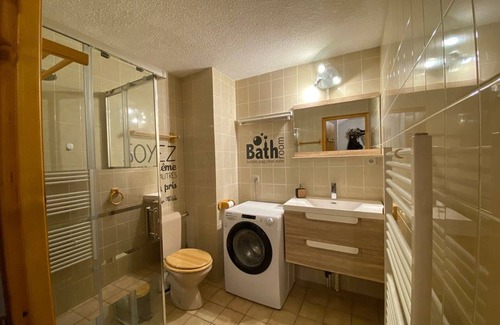 Crest-Voland Apartment | Apartment for 4 with terrace, near center and slopes, garage parking