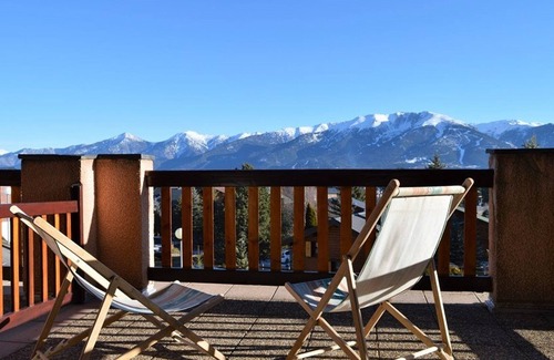 Pyrenees 2000 Apartment | Apartment for 6 with parking and pets allowed
