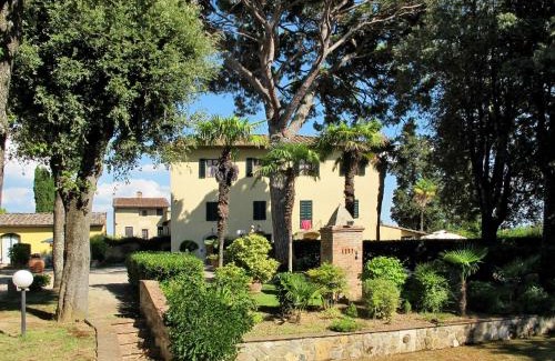 Poggibonsi Apartment | Apartment Giuggiolo 6 by Interhome